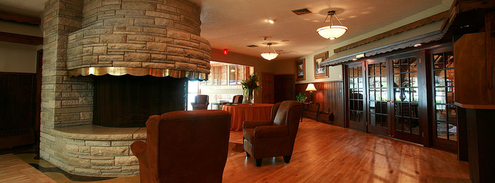 The Lodge At Leathem Smith Стърджън Бей Екстериор снимка